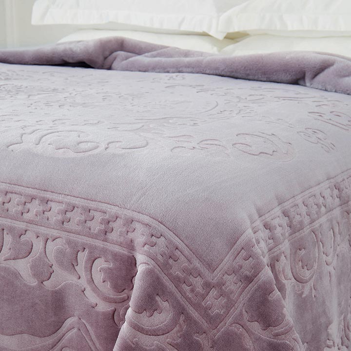 Verona Blankets Purple